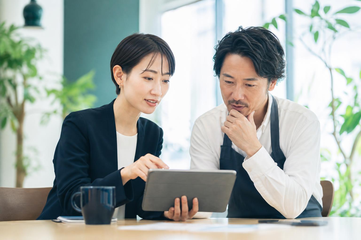 失敗しないAIコンサルの選び方｜「評論だけ」で終わらせないために